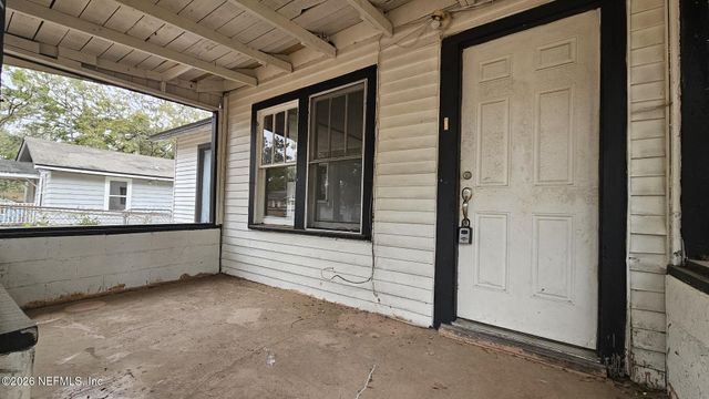 6835 VERMILLION Street, Jacksonville, FL 32208