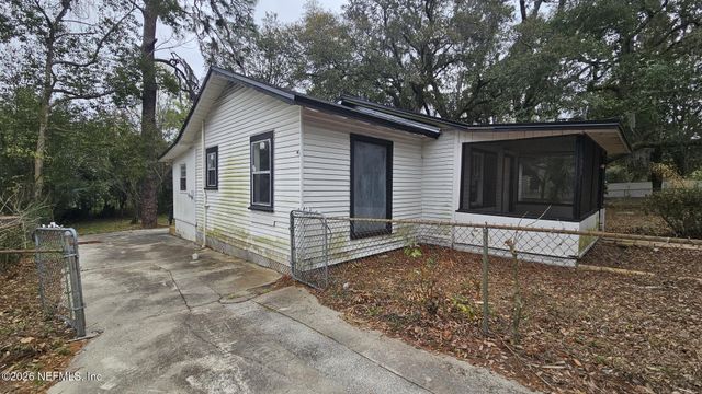 6835 VERMILLION Street, Jacksonville, FL 32208