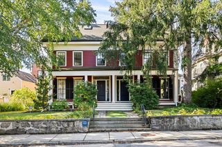 33-35 Green St 3, Boston, MA 02130