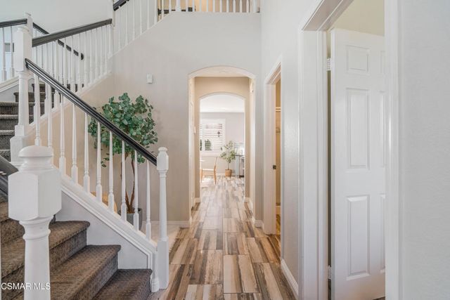 1880 Winterdew Avenue, Simi Valley, CA 93065