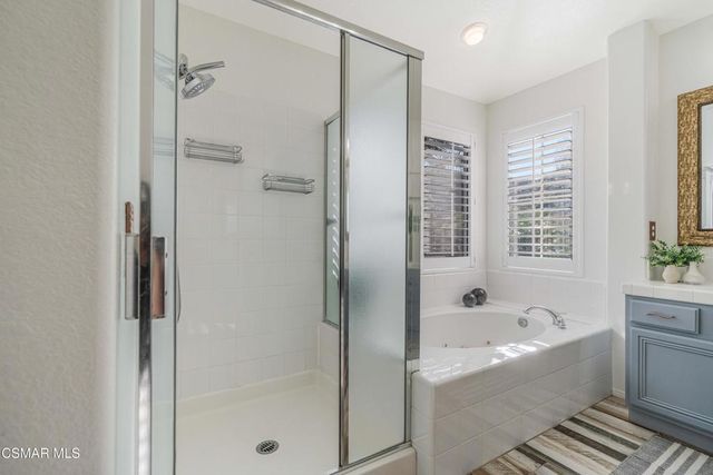 1880 Winterdew Avenue, Simi Valley, CA 93065