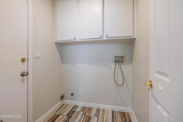 1880 Winterdew Avenue, Simi Valley, CA 93065