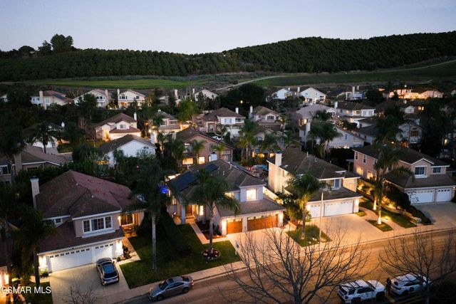 1880 Winterdew Avenue, Simi Valley, CA 93065