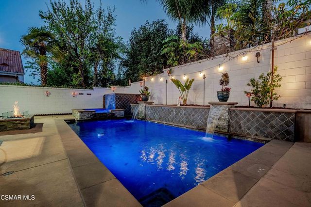 1880 Winterdew Avenue, Simi Valley, CA 93065