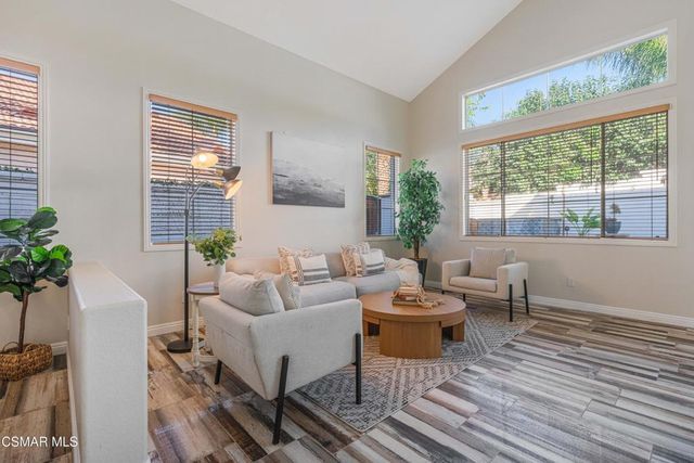 1880 Winterdew Avenue, Simi Valley, CA 93065