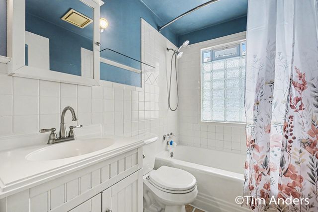 6773 Elmview Avenue Ne, Cannon Twp, MI 49341