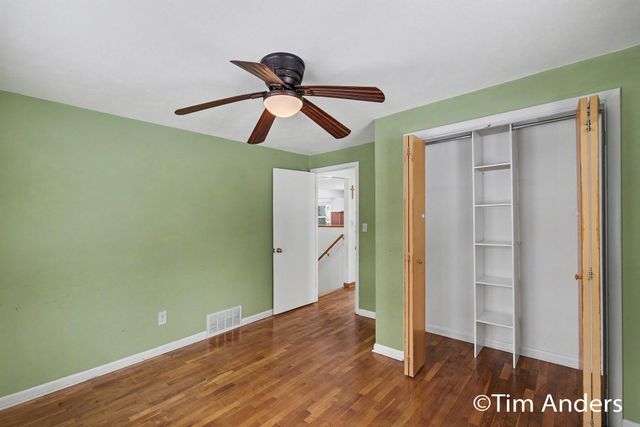 6773 Elmview Avenue Ne, Cannon Twp, MI 49341