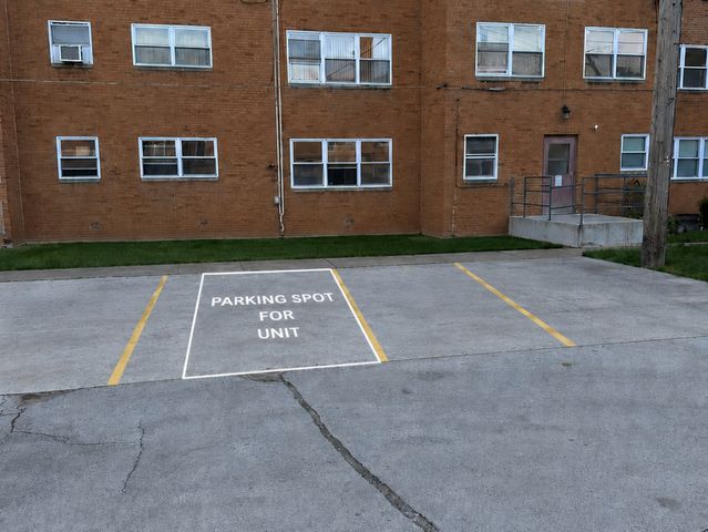 6123 N Damen Avenue 1A, Chicago, IL 60659