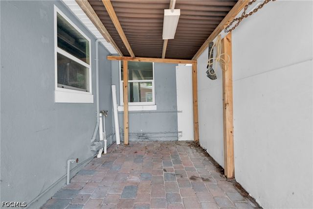 2351 Dora ST, Fort Myers, FL 33901