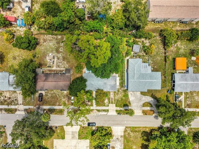 2351 Dora ST, Fort Myers, FL 33901