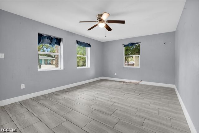 2351 Dora ST, Fort Myers, FL 33901