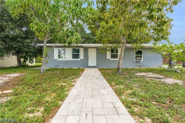 2351 Dora ST, Fort Myers, FL 33901