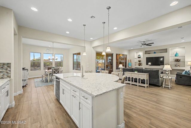 7121 W Kanab Creek Trail, Marana, AZ 85658