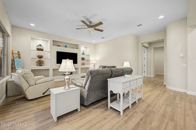 7121 W Kanab Creek Trail, Marana, AZ 85658
