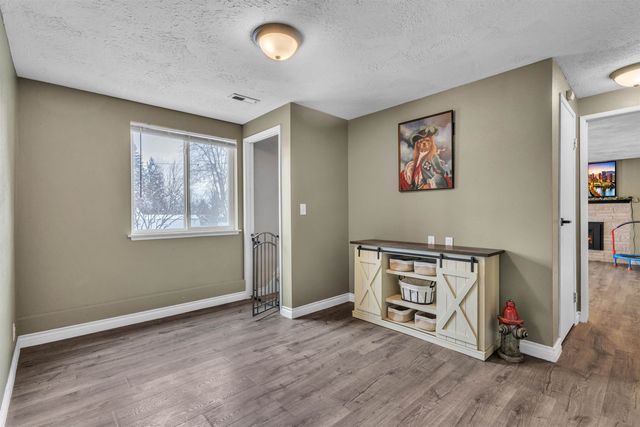 519 Scenic Heights St, Cheney, WA 99004