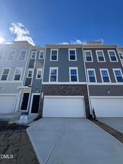 10905 Bayflower Way, Raleigh, NC 27617