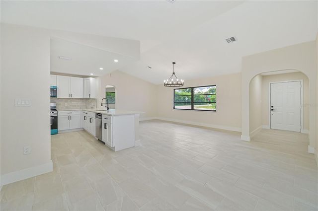 22526 MOROCCO AVENUE, Port Charlotte, FL 33952