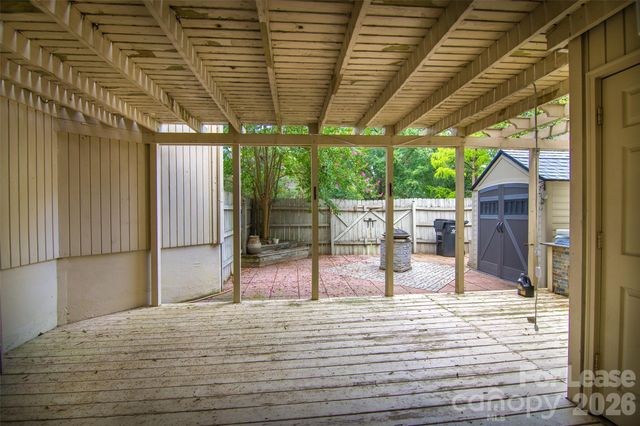 7908 Horse Chestnut Lane, Charlotte, NC 28277