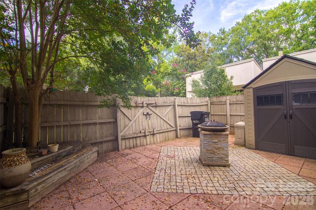 7908 Horse Chestnut Lane, Charlotte, NC 28277