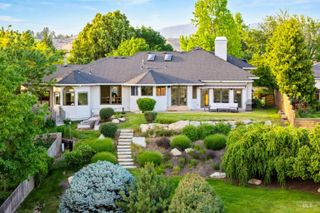 1301 E Candleridge Dr, Boise, ID 83712