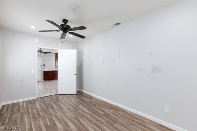 405 North 8th Street, Las Vegas, NV 89101