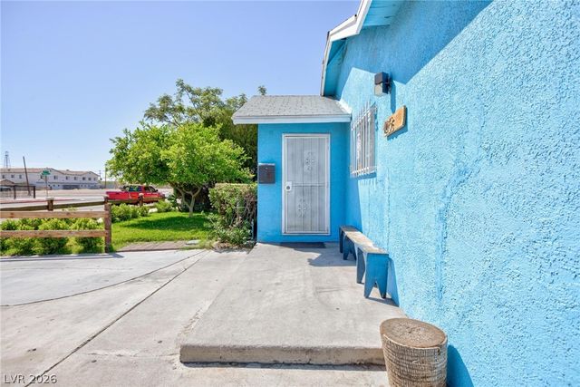 405 North 8th Street, Las Vegas, NV 89101