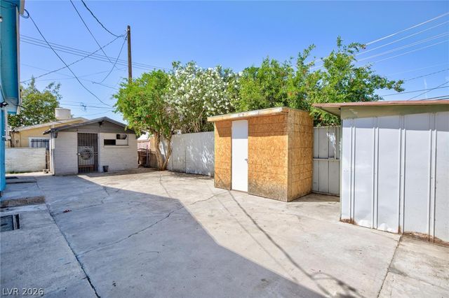 405 North 8th Street, Las Vegas, NV 89101