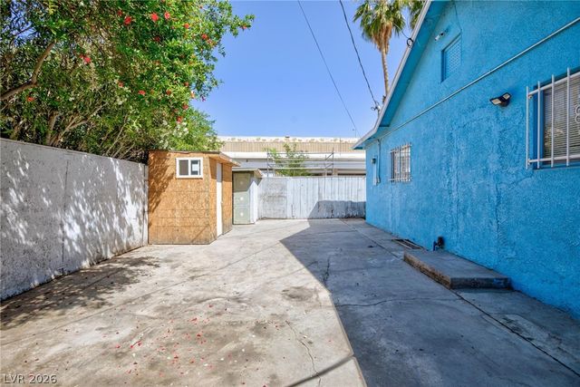 405 North 8th Street, Las Vegas, NV 89101