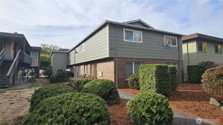 935 16th Avenue, Longview, WA 98632