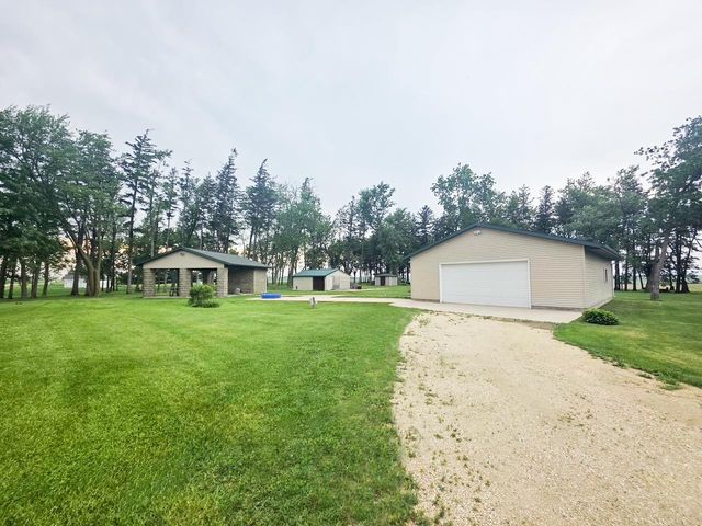 3333 220th Street, Masonville, IA 50654