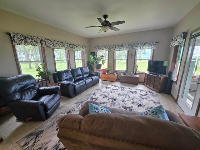 3333 220th Street, Masonville, IA 50654