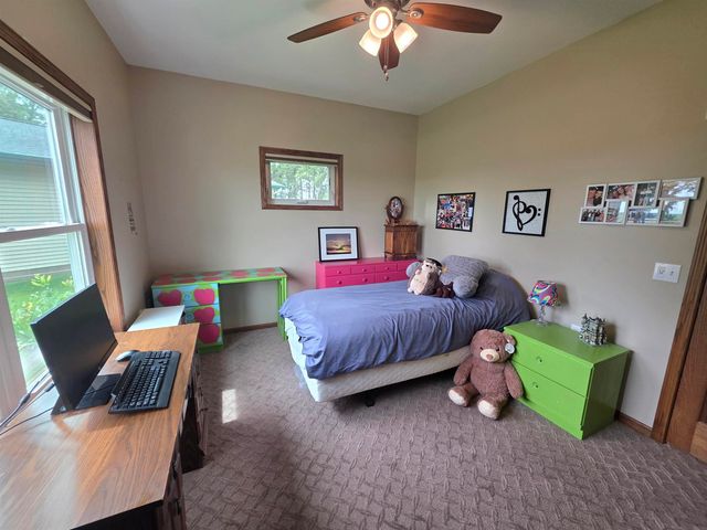 3333 220th Street, Masonville, IA 50654