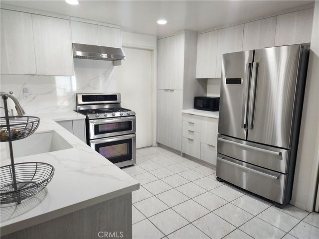 1704 Park Lawn Road, Hacienda Heights, CA 91745