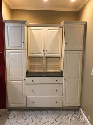 3502 Woodbine Avenue, Cheviot, OH 45211