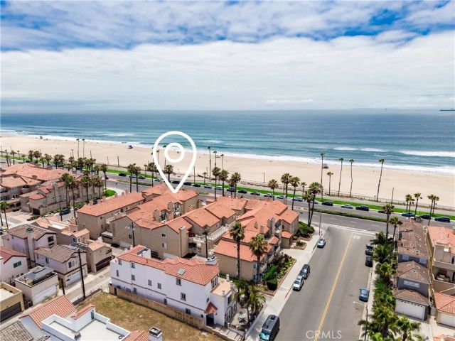 2000 Pacific Coast Hwy 108, Huntington Beach, CA 92648