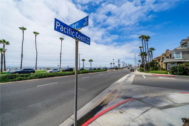 2000 Pacific Coast Hwy 108, Huntington Beach, CA 92648
