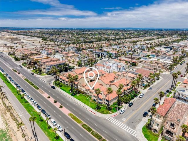 2000 Pacific Coast Hwy 108, Huntington Beach, CA 92648