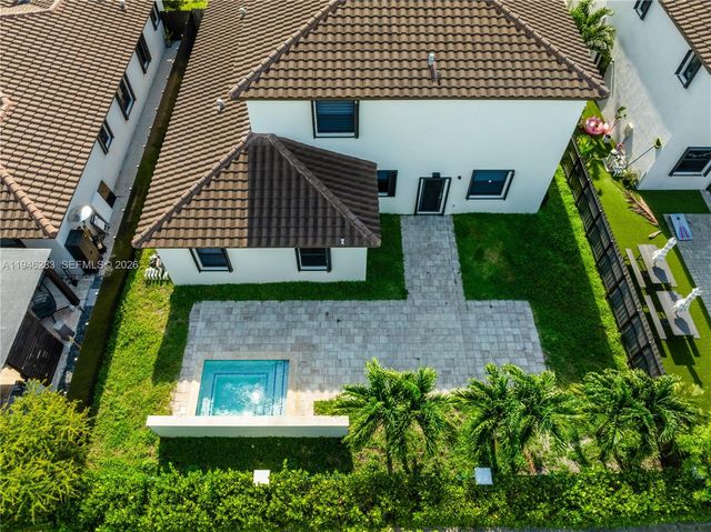 22938 SW 128th Pl, Miami, FL 33170