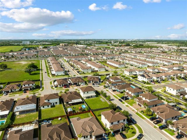 22938 SW 128th Pl, Miami, FL 33170