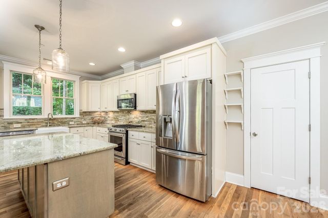 735 Emma Claire Lane, Davidson, NC 28036
