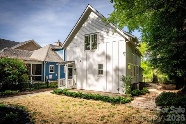 735 Emma Claire Lane, Davidson, NC 28036