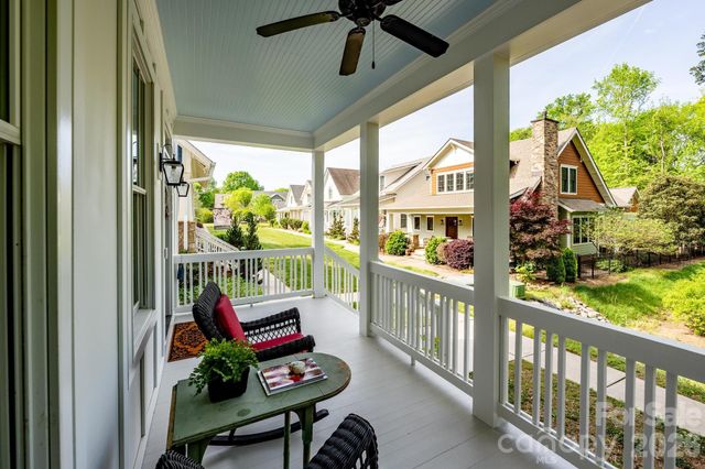 735 Emma Claire Lane, Davidson, NC 28036