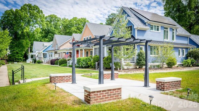 735 Emma Claire Lane, Davidson, NC 28036