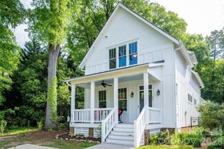 735 Emma Claire Lane, Davidson, NC 28036