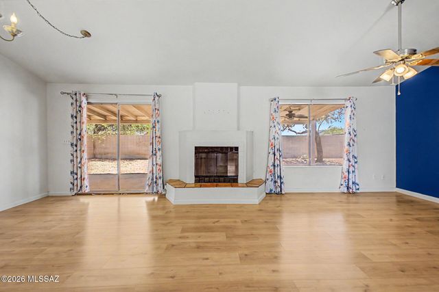 6161 N Tarragon Avenue, Tucson, AZ 85741