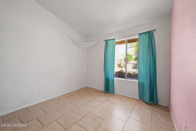 6161 N Tarragon Avenue, Tucson, AZ 85741