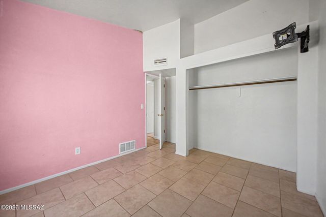 6161 N Tarragon Avenue, Tucson, AZ 85741