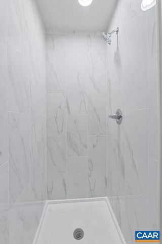 935 ADDLE HILL RD, Crozet, VA 22932