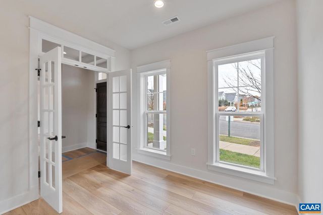 935 ADDLE HILL RD, Crozet, VA 22932