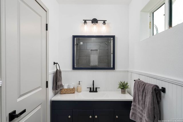 1210 Gardina, San Antonio, TX 78201